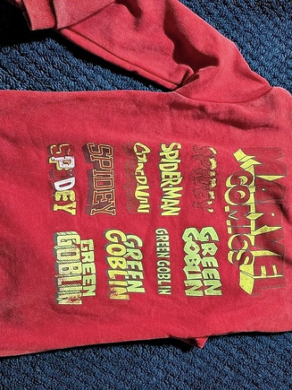 Marvel Graphic Tee Red Boys Medium (8)